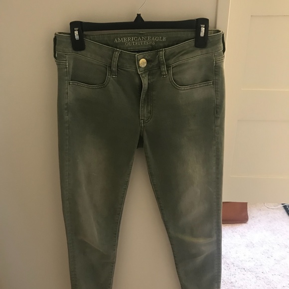 AE Olive Jeans/Jeggings - Picture 1 of 4